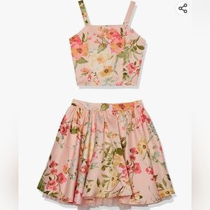 Xtraordinary Big Girls floral Print Sleeveless Top and Skirt
